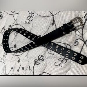 Black Belt fits nice
